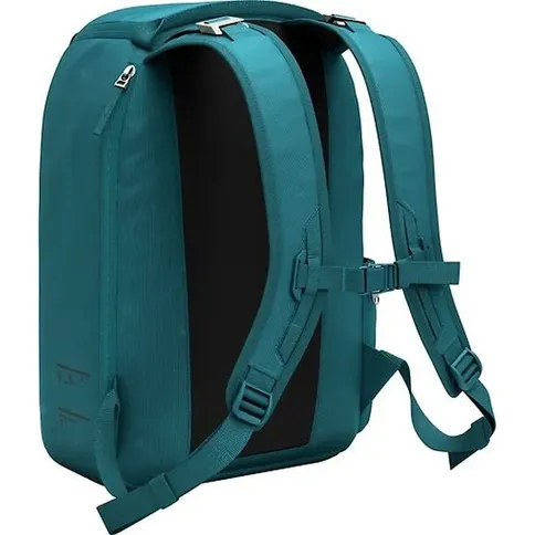 Db-Ramverk-Backpack-21L-Midnight-Teal_5.jpg