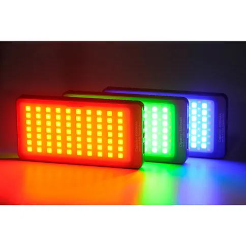 sunwayfoto-rgb-ledlamp-fl-70rgb-3.jpg