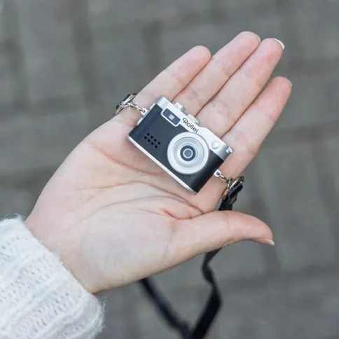 8_rollei_digital_Camera_mini_black.jpg
