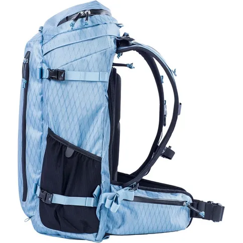 F-Stop-Kashmir-2-AIR-33L-Backpack-Female-Torso-Version-Spring-Lake_3.jpg