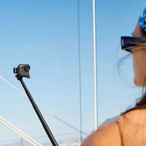 Insta360-Mini-2-in-1-Tripod-2-0_6.jpg
