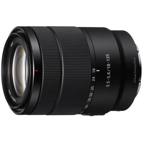 Sony-E18-135mm-F3.5-5.6-OSS-1.jpg