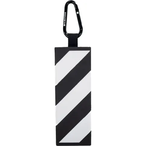 Filmsticks-Slingslate-Quick-Release-Holder-for-Clapperboards_1.jpg