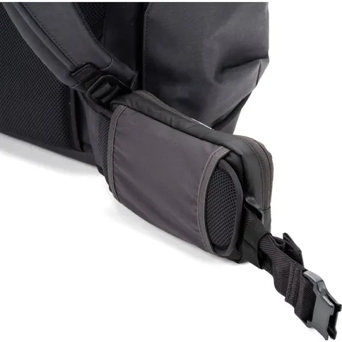 Shimoda-Accessoire-pouch-zwart_4.jpg