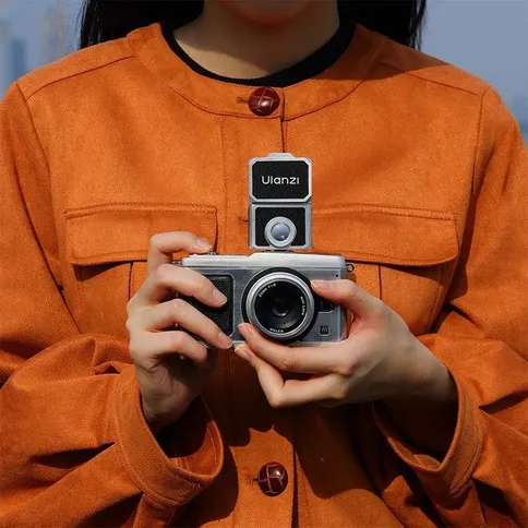 Ulanzi-VF01-Pop-up-Waist-Level-Viewfinder-zilver_2.jpg
