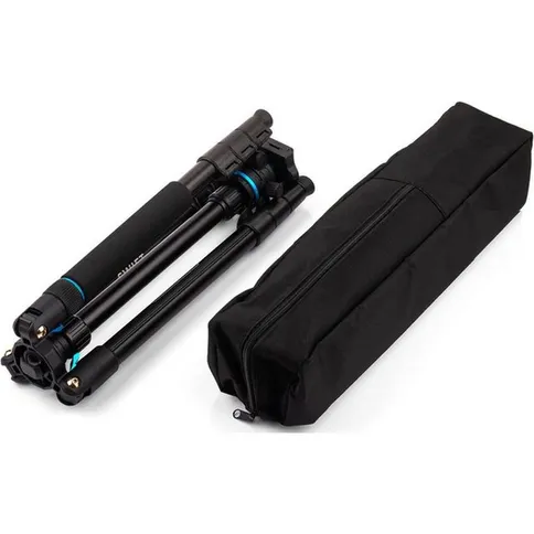 Mojogear-Swift-tripod-175cm-with-monopod-and-phoneholder_5.jpg