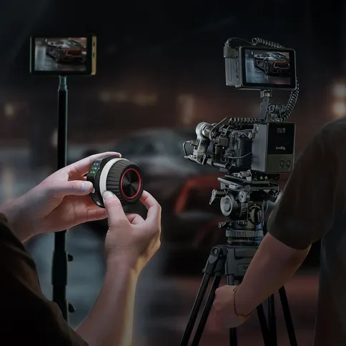 SmallRig-Wireless-Follow-Focus-Kit-Lite-4296B_7.jpg