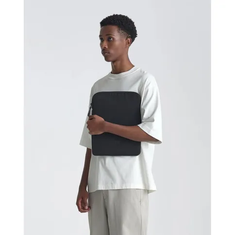 Urth-Naos-15-16-Laptop-Sleeve-zwart_4.jpg