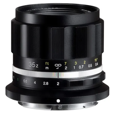 Voigtlander_Apo-Ultron_35mm_1.jpg