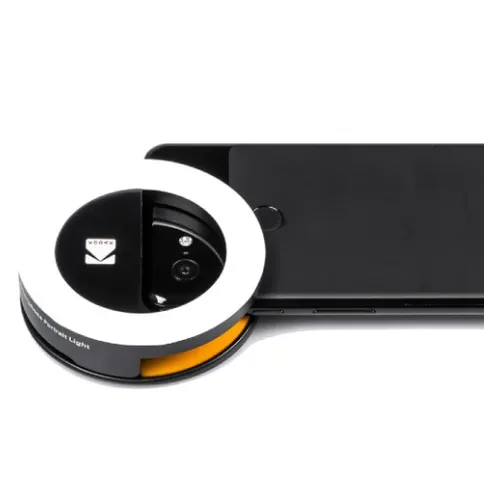 kodak_smartphone_portrait_light_2.jpg