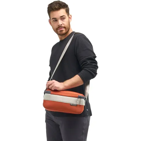Gomatic-Luma-Camera-Sling-9L-Rust-Red_6.jpg