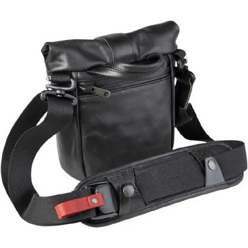 Wotancraft-Pilot-Travel-Camera-Bag-2L-black-leather_1.jpg