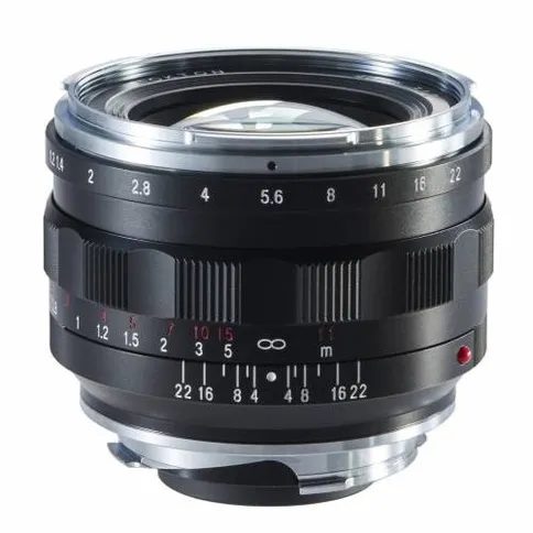 Voigtlander_Nokton_40mm_F1.2_zwart_VM_Leica M-bajonett-01.jpg