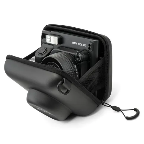 Fujifilm_Instax_Wide_400_Black_Case_Open_Met_Camera.jpg