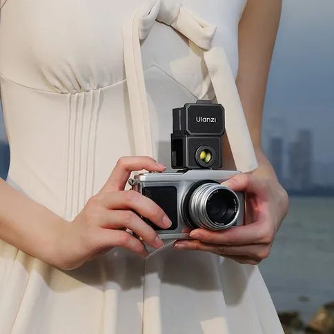 Ulanzi-VF01-Waist-Level-Viewfinder-Black_4.jpg