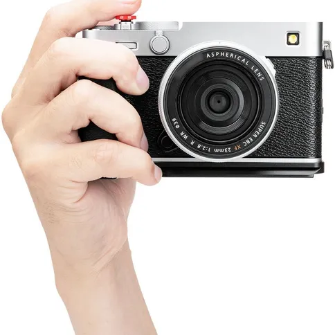 JJC-Camera-Hand-Grip-Black-for-FUJI-X-E5_2.jpg