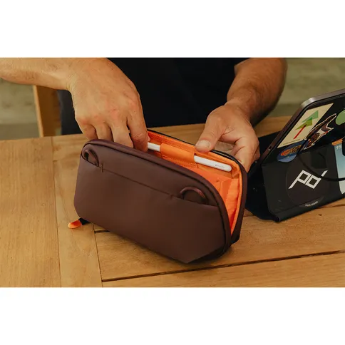 Tech_Pouch_Small_Eclipse_5.jpg