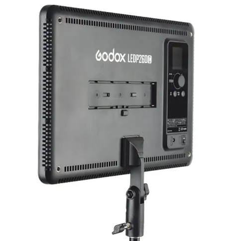 Godox-LEDP260C-Triple-Starter-Kit_3.jpg