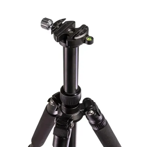 3_tether_tools_rocksolid_tripod.jpg
