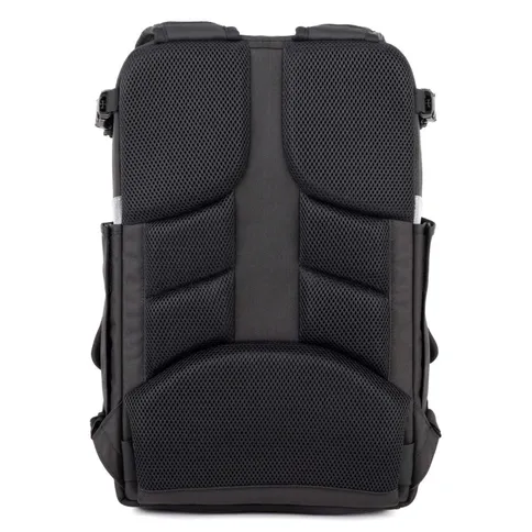 Think-Tank-Mirrorless-Mover-Backpack-Cool-Grey_4.jpg
