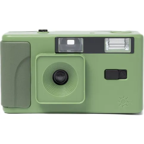 Long-Weekend-35mm-Film-Camera-Moss_2.jpg