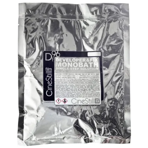 Cinestill-DF-96-Monobath-Powder_1.jpg