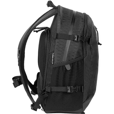 F-Stop-Guru-4-AIR-24-Liter-Backpack-Female-Torso-Version-Anthracite_4.jpg