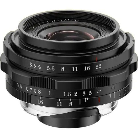 Thypoch-Ksana-21mm-F3-5-with-lens-hood-Leica-M-black_1.jpg