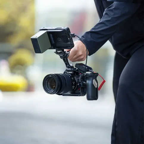 SmallRig-5502-Black-Mamba-Cage-for-Panasonic-S1R-II-S1-II-S1-IIE_7.jpg