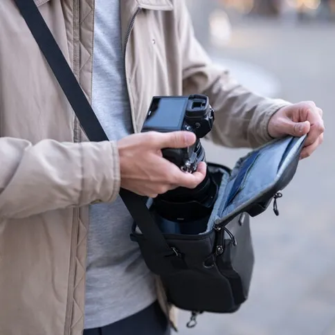Think-Tank-Digital-Holster-50-V3-0_6.jpg