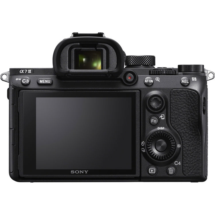 Sony A7 mark III + FE 24-105mm f/4.0G OSS