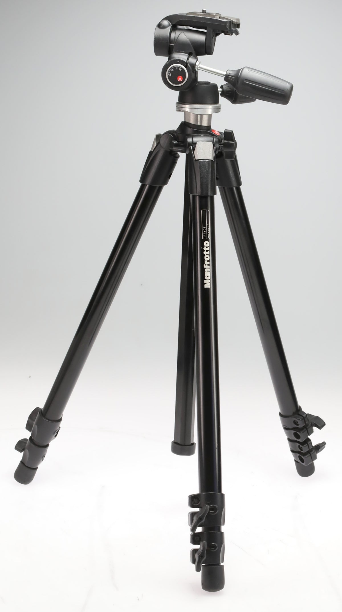 Manfrotto 055XDB statief + 804RC2 kop drieweg occasion