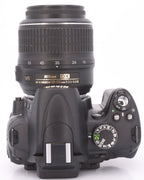 Nikon D5000 + AF-S 18-55mm F/3.5-5.6G DX VR occasion