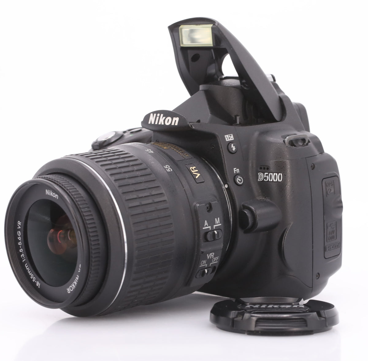 Nikon D5000 + AF-S 18-55mm F/3.5-5.6G DX VR occasion