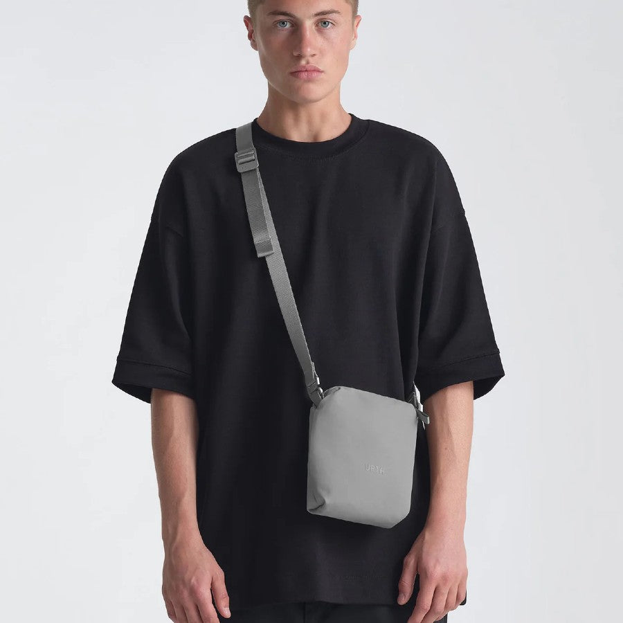 Urth Andesite Camera Pouch, stone