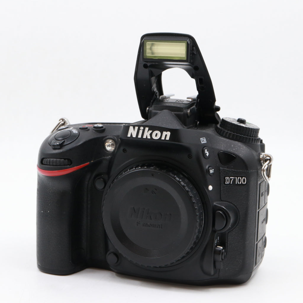 Nikon D7100 body used