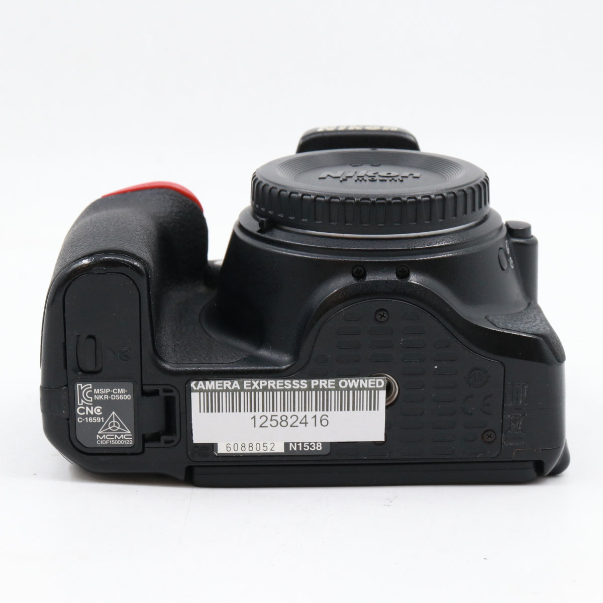 Nikon D5600 body used