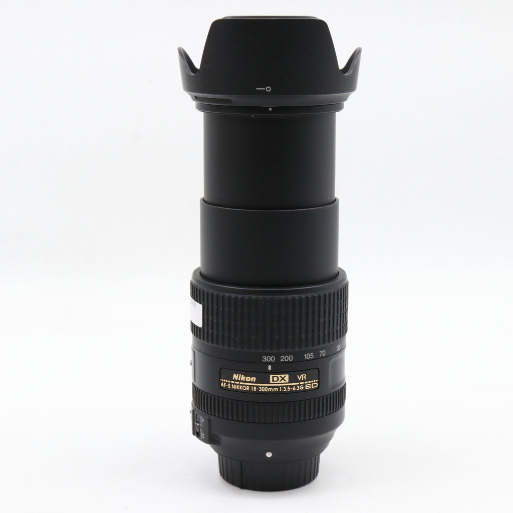 Nikon AF-S 18-300mm f/3.5-5.6G ED VR DX used