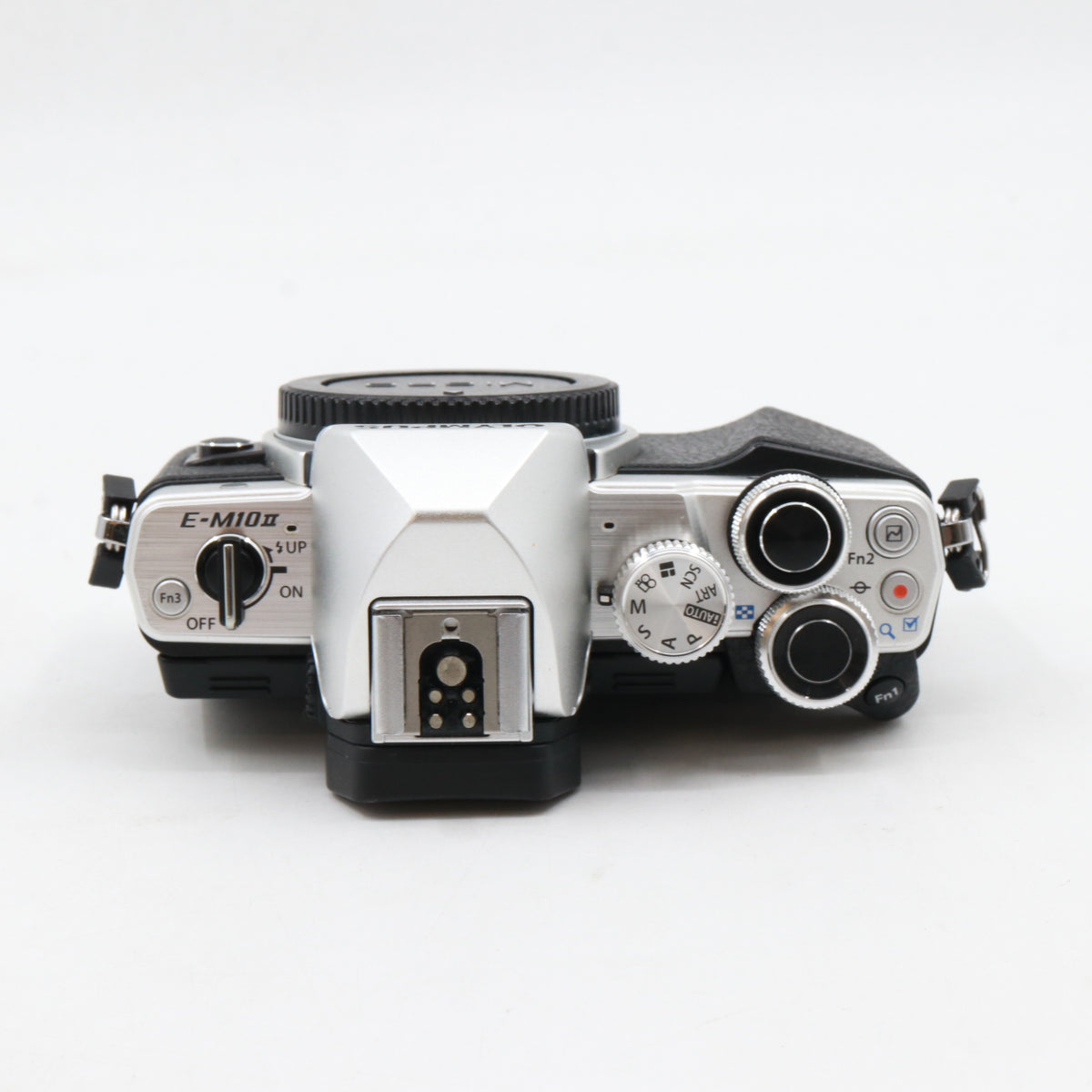 Olympus OM-D E-M10 mark II body silver used