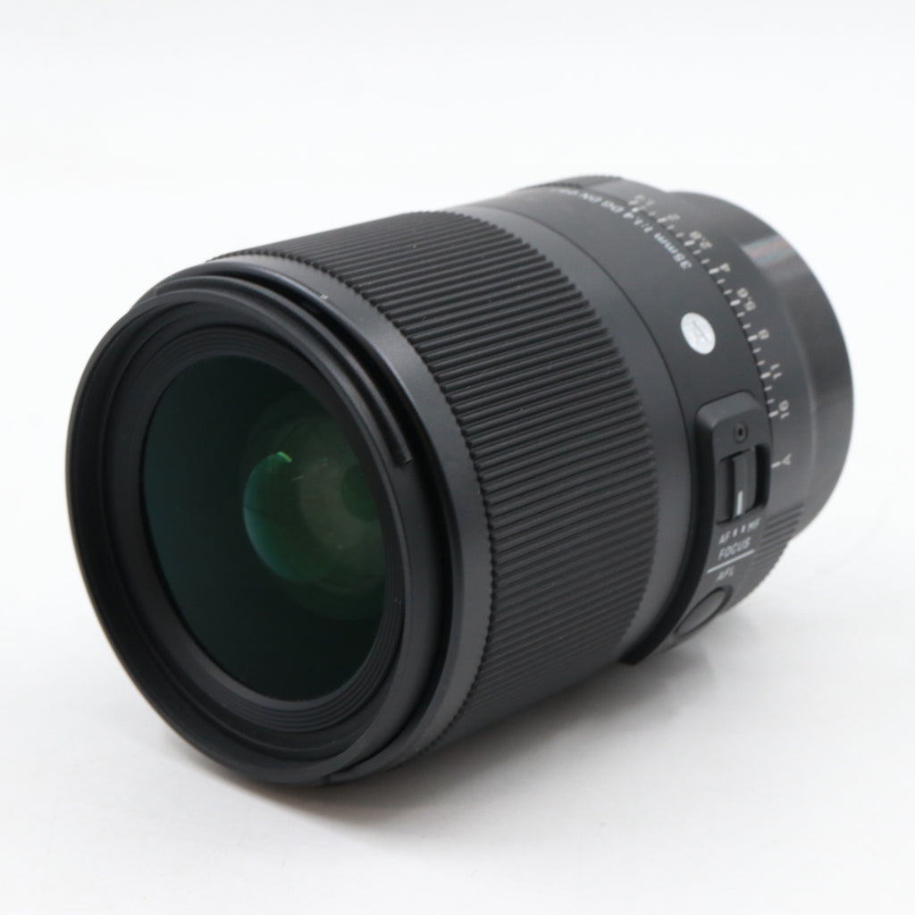 Sigma 35mm f/1.4 DG DN ART L-mount used
